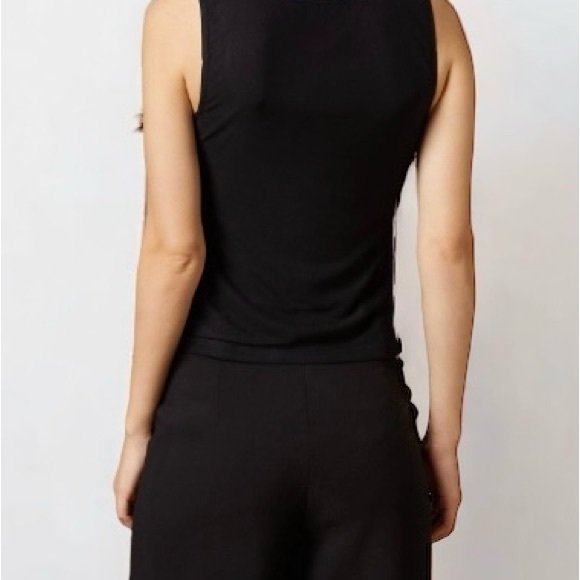 light as a feather tank - Picture 2 of 2